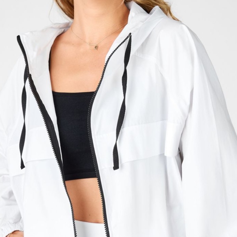 NWOT Cropped Windbreaker